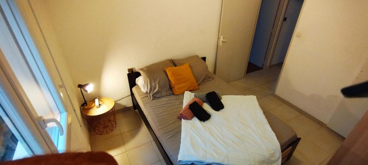 Spacieux Avec Parking Gratuit Apartment Sete